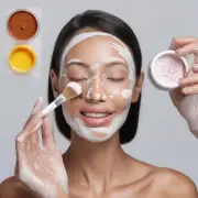 涂抹乳液前是否应该先清洁面部以确保没有残留化妆品或污垢？