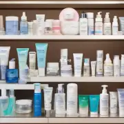 哪些品牌的产品针对敏感肌肤和干燥皮肤的人群最受欢迎？