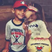 如果一个男生想要送给一个女生他自己喜欢的新款棒球帽作为礼物该如何表达自己的喜爱并让对方感到受到重视吗？